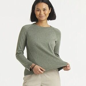 Paka Ultralight Crew Neck Sweater Sz L Lichen Green Pullover